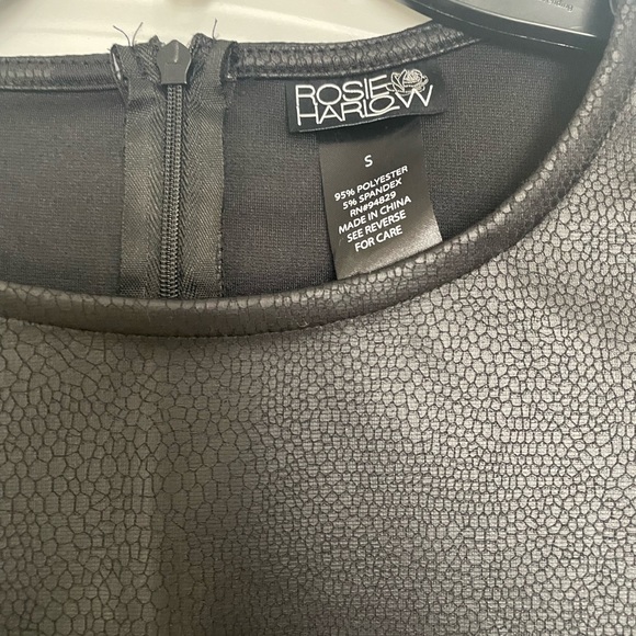 Macys Rosie Harlow brand faux leather dress - Picture 3 of 6